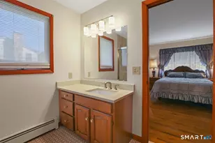79 Orchard St, Glastonbury, CT 06033 - Photo 19