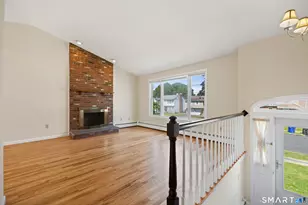 11 Goodrich Dr, Wethersfield, CT 06109 - Photo 5