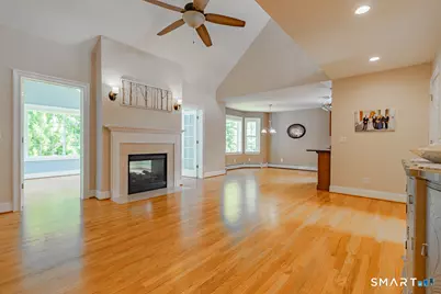 9 Streamside Lane #9, Berlin, CT 06037 - Photo 3