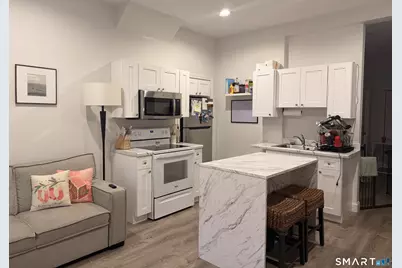 1089 Whalley Avenue #Left, New Haven, CT 06515 - Photo 3
