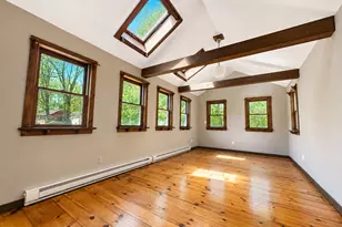 77 N High St, Clinton, CT 06413 - Photo 11