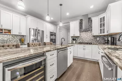 17 Woodlawn Drive, Trumbull, CT 06611 - Photo 5