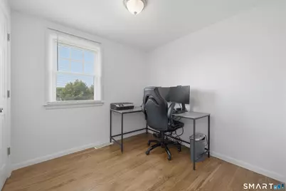 91 Mount Carmel Avenue, Waterbury, CT 06708 - Photo 17