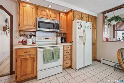 28 East Plymouth Road, Plymouth, CT 06786 - Photo 9