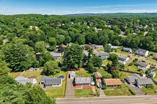 28 E Plymouth Rd, Plymouth, CT 06786 - Photo 27