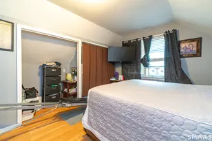 25 Oakwood St, Bridgeport, CT 06606 - Photo 15