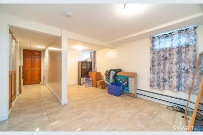 25 Oakwood Street, Bridgeport, CT 06606 - Photo 23