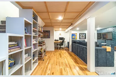 137 Mohawk Drive, West Hartford, CT 06117 - Photo 37