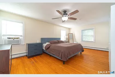 137 Mohawk Drive, West Hartford, CT 06117 - Photo 27