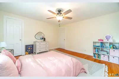 137 Mohawk Drive, West Hartford, CT 06117 - Photo 31