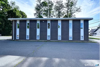 21 Middle Turnpike East, Manchester, CT 06040 - Photo 5