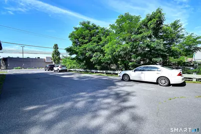 21 Middle Turnpike East, Manchester, CT 06040 - Photo 39