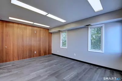 21 Middle Turnpike East, Manchester, CT 06040 - Photo 23