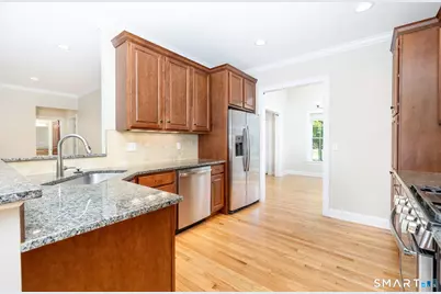16 Carson Way, Simsbury, CT 06070 - Photo 3