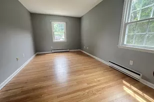 21 Leonard St, Stamford, CT 06906 - Photo 11