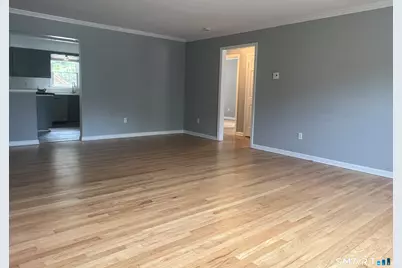 21 Leonard Street, Stamford, CT 06906 - Photo 7