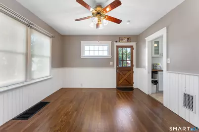 175 Augur Street, Hamden, CT 06517 - Photo 13