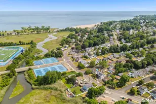 181 Platt Ave, West Haven, CT 06516 - Photo 11