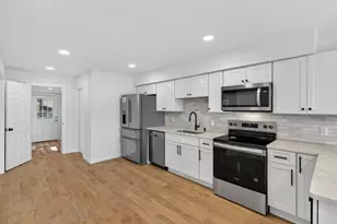 205 Flanders Rd, East Lyme, CT 06357 - Photo 7