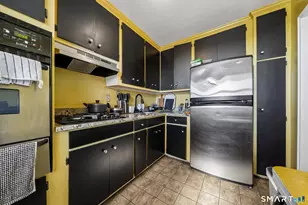 91 Strawberry Hill Ave, Stamford, CT 06902 - Photo 7
