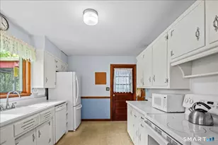 106 Ridgewood Rd, Wallingford, CT 06492 - Photo 9