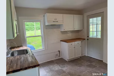 162 Bristol Street, Thomaston, CT 06787 - Photo 7