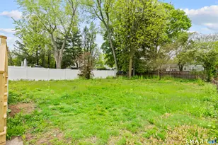 131 Chester St, Hamden, CT 06514 - Photo 5