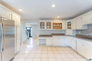 43 Lynn Dr, Preston, CT 06365 - Photo 7