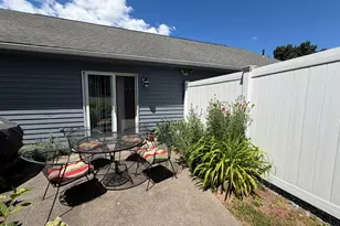 20 Plymouth Ct, Clinton, CT 06413 - Photo 25