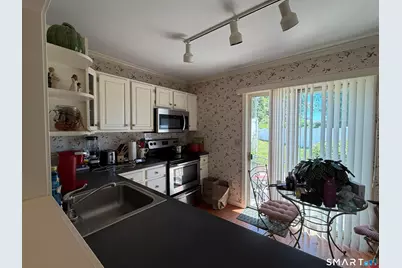 20 Plymouth Court #20, Clinton, CT 06413 - Photo 13