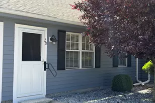 20 Plymouth Ct, Clinton, CT 06413 - Photo 1