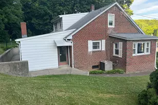 32 Homestead Ave, Derby, CT 06418 - Photo 7