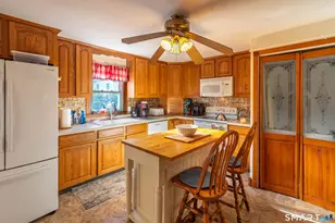 70 Orange St, Stratford, CT 06615 - Photo 7