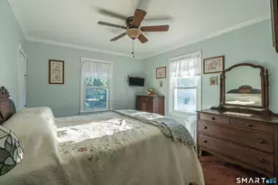 70 Orange St, Stratford, CT 06615 - Photo 15