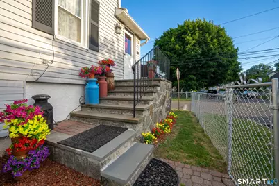 70 Orange Street, Stratford, CT 06615 - Photo 25