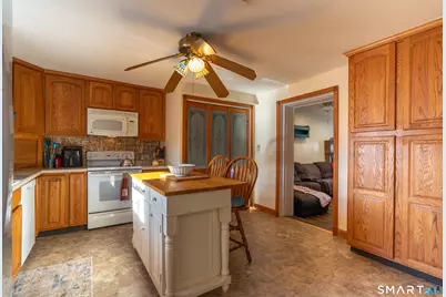 70 Orange Street, Stratford, CT 06615 - Photo 5