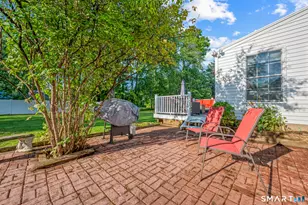 12 Iroquois Rd, West Hartford, CT 06117 - Photo 25