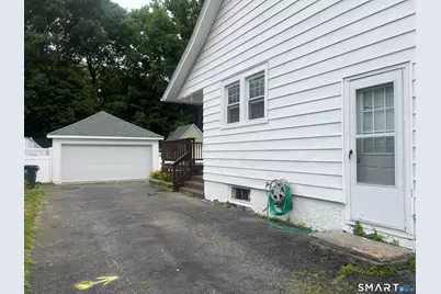 39 Geer Avenue, Norwich, CT 06360 - Photo 19