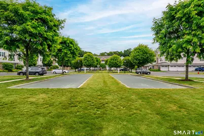832 Brookside Court #832, Newtown, CT 06470 - Photo 33