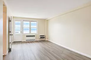 700 Summer St, Stamford, CT 06901 - Photo 3