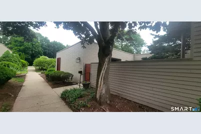 37 Charlton Hill Road #37, Hamden, CT 06518 - Photo 5