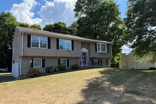36 Laurel St, Enfield, CT 06082 - Photo 3