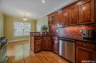 159 Bradford Walk, New Britain, CT 06053 - Photo 9