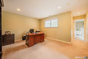 159 Bradford Walk, New Britain, CT 06053 - Photo 17