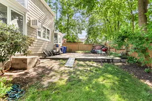 15 Ezra Rd, Danbury, CT 06811 - Photo 1