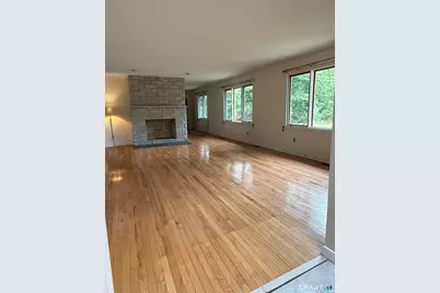 634 Aspen Lane, Orange, CT 06477 - Photo 3