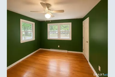 21 Larson Drive, North Haven, CT 06473 - Photo 19