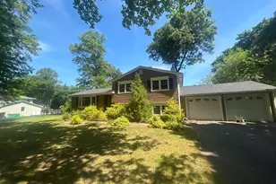 21 Larson Dr, North Haven, CT 06473 - Photo 3