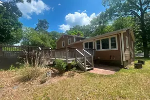 21 Larson Dr, North Haven, CT 06473 - Photo 5