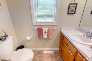97 Pfister Dr, Newington, CT 06111 - Photo 19